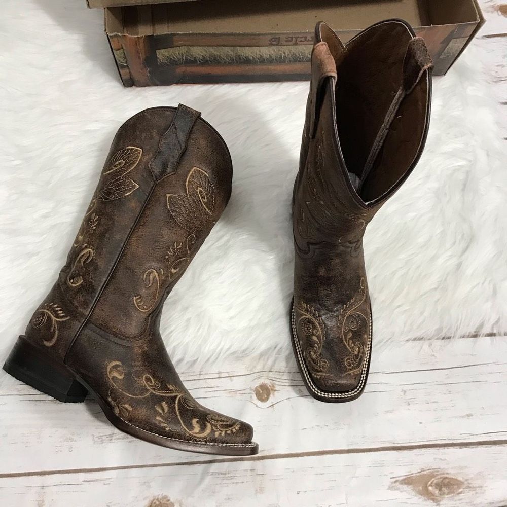 Corral Circle G Womens Boots size 8 1/2 Distressed Brown